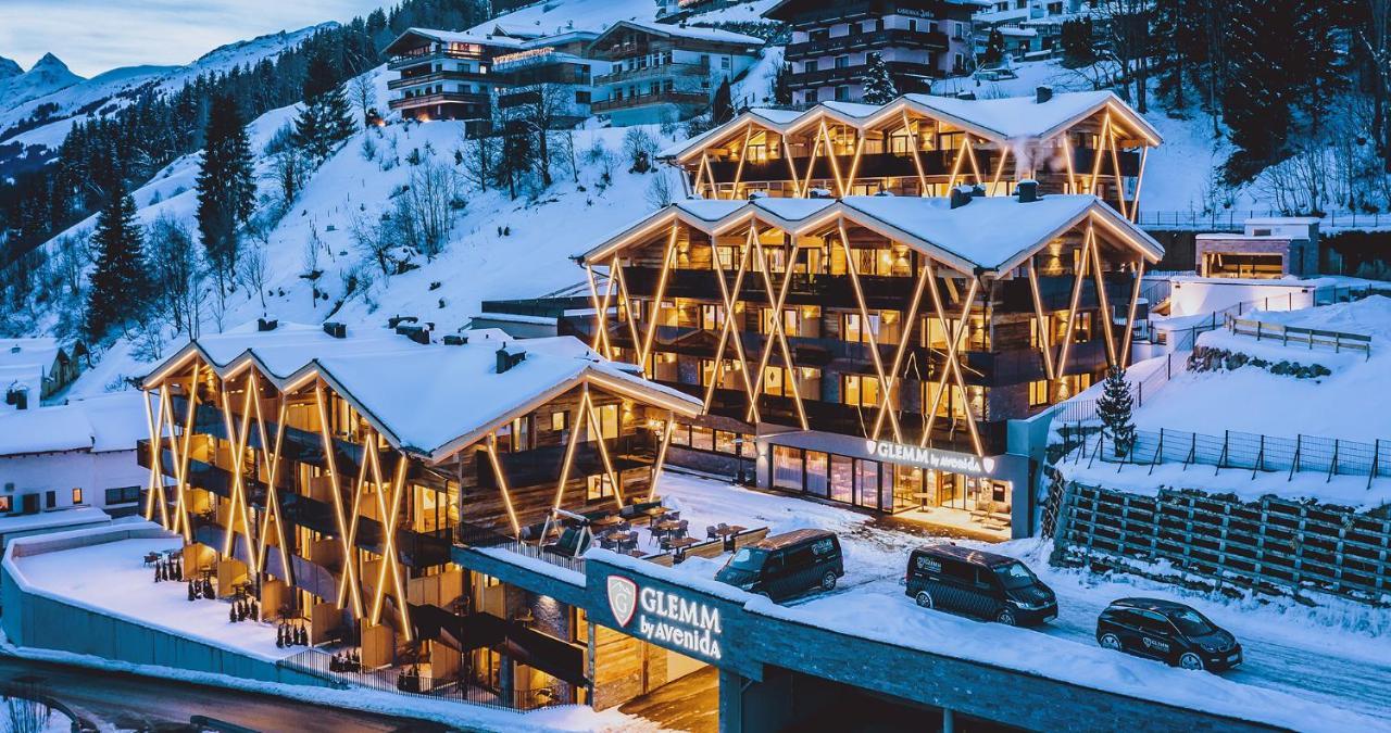 Glemm By Avenida Superior Hotel & Residences Saalbach-Hinterglemm Exteriör bild