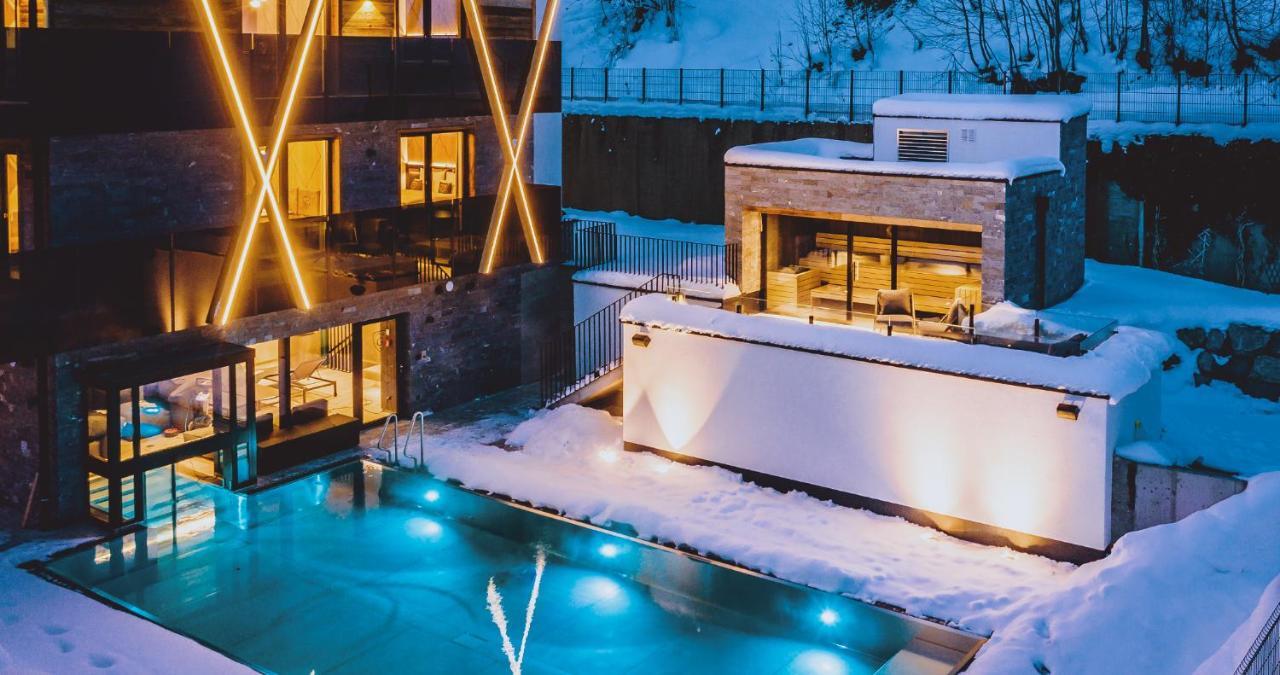 Glemm By Avenida Superior Hotel & Residences Saalbach-Hinterglemm Exteriör bild