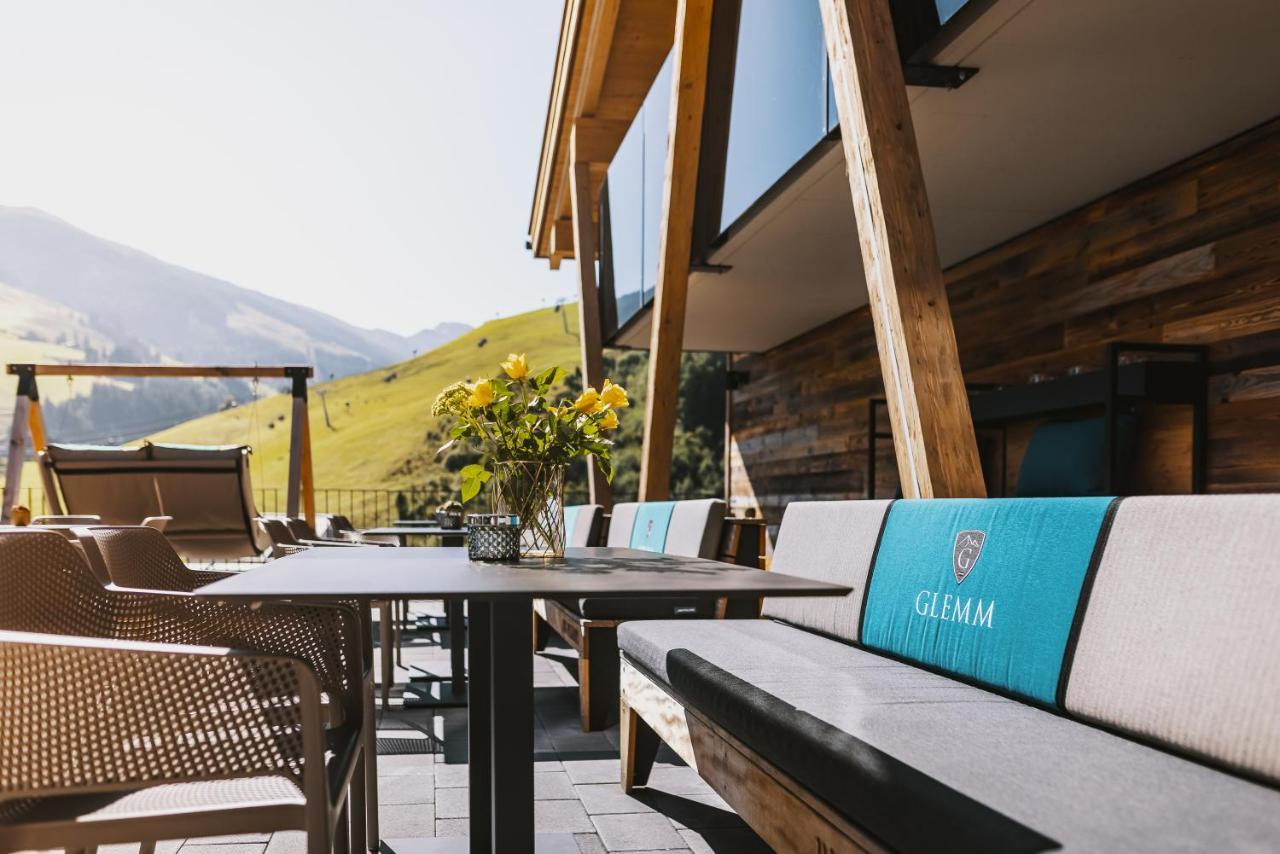 Glemm By Avenida Superior Hotel & Residences Saalbach-Hinterglemm Exteriör bild