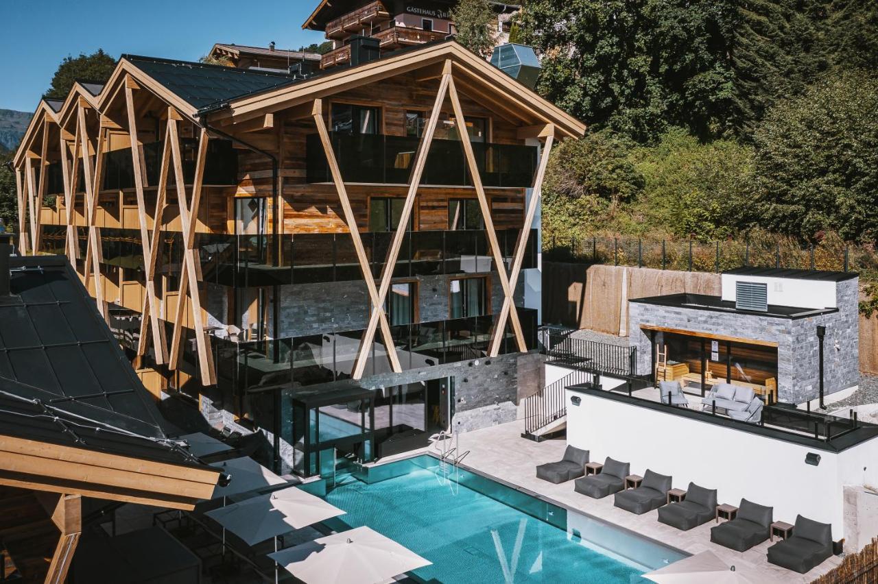 Glemm By Avenida Superior Hotel & Residences Saalbach-Hinterglemm Exteriör bild